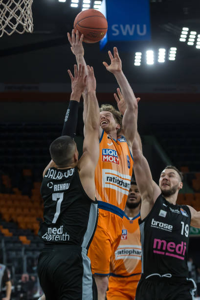 球的读者而 球的读者而