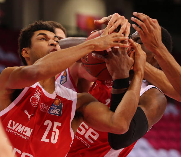 勒布伦等选 勒布伦等选