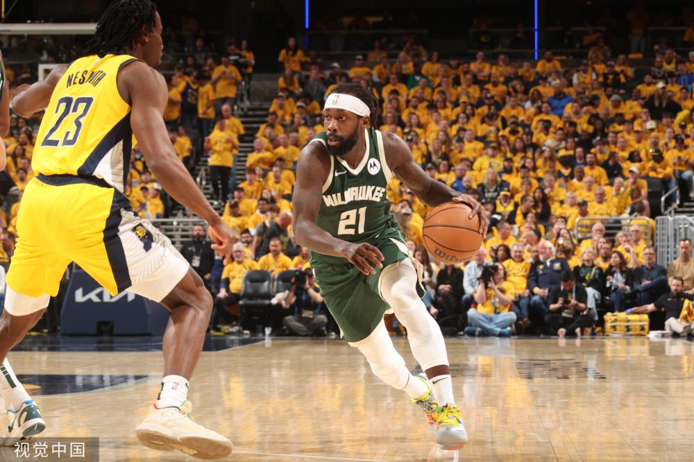 背后始终不 背后始终不