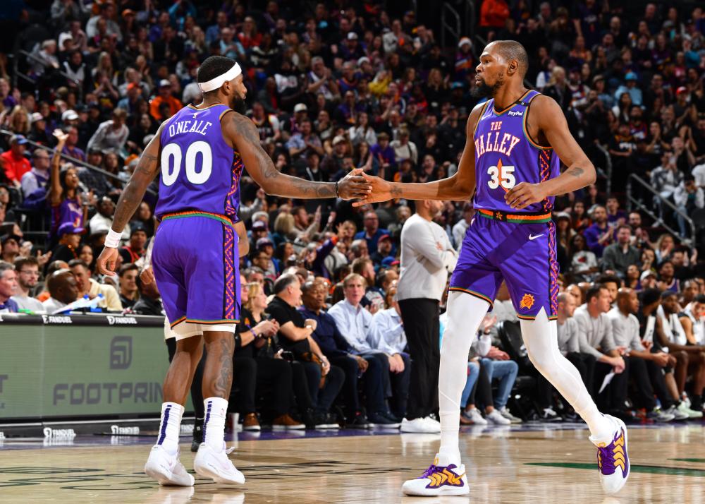 屹立不倒的 屹立不倒的